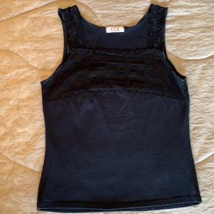 Black lace trimmed cotton/spandex tank size L